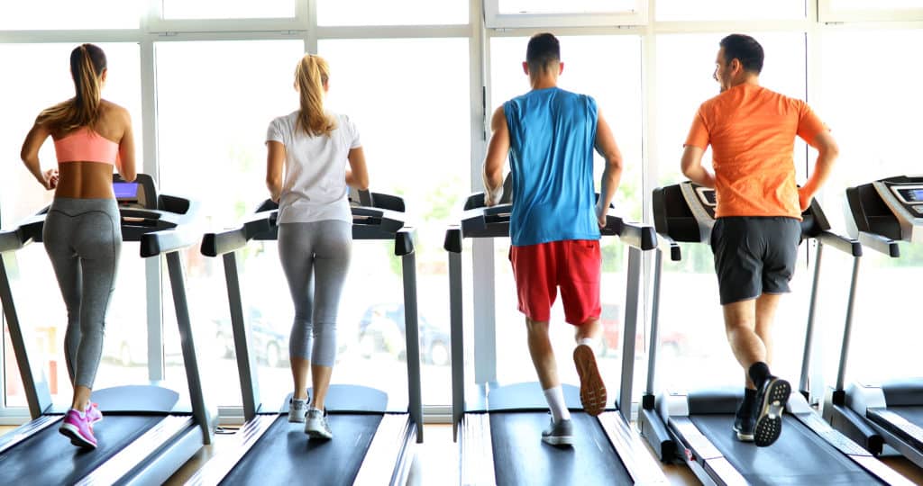 picture of people running on treadmill in gym